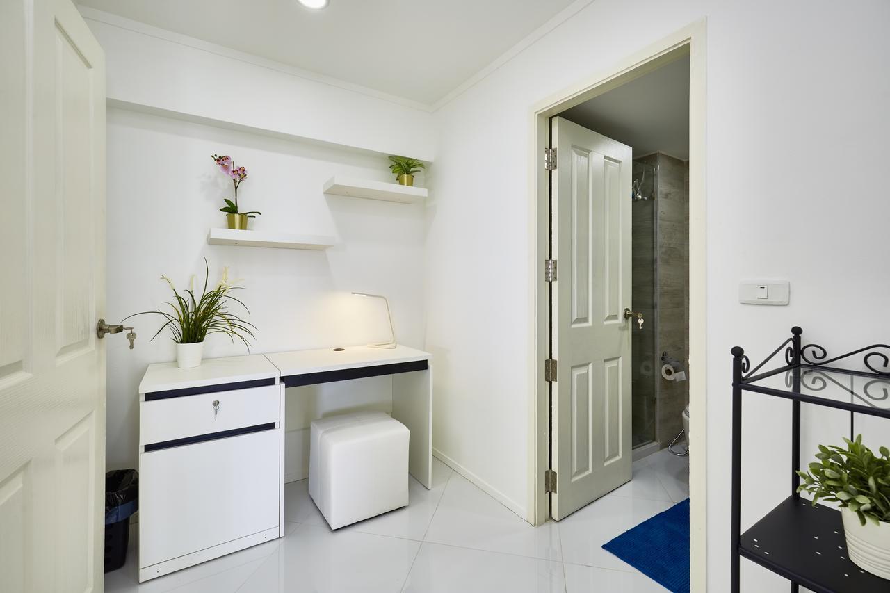 Luxurious Apartment On Jomtien Beach Road Buitenkant foto
